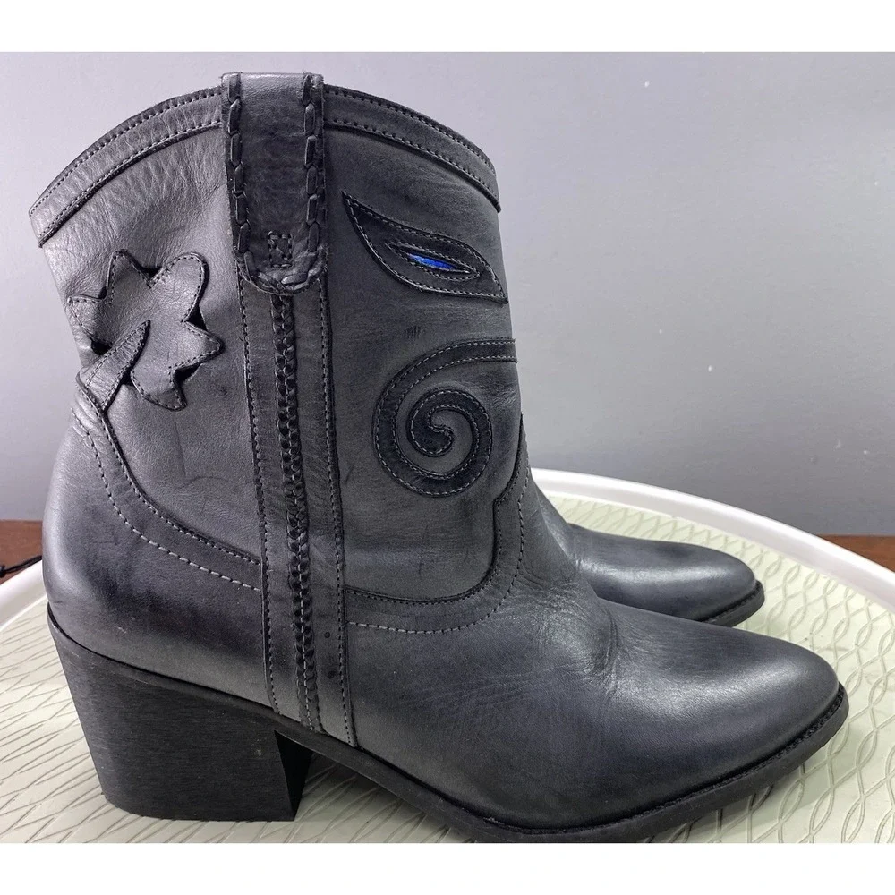 Carlos‎ by Carlos Santana Women's Leather Ankle Boots Blue/Gray Bootie Sz. 9.5